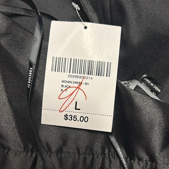 Forever 21 black spaghetti strap formal dress. - Picture 6 of 8